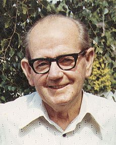 Tom Bowen Tom Bowen